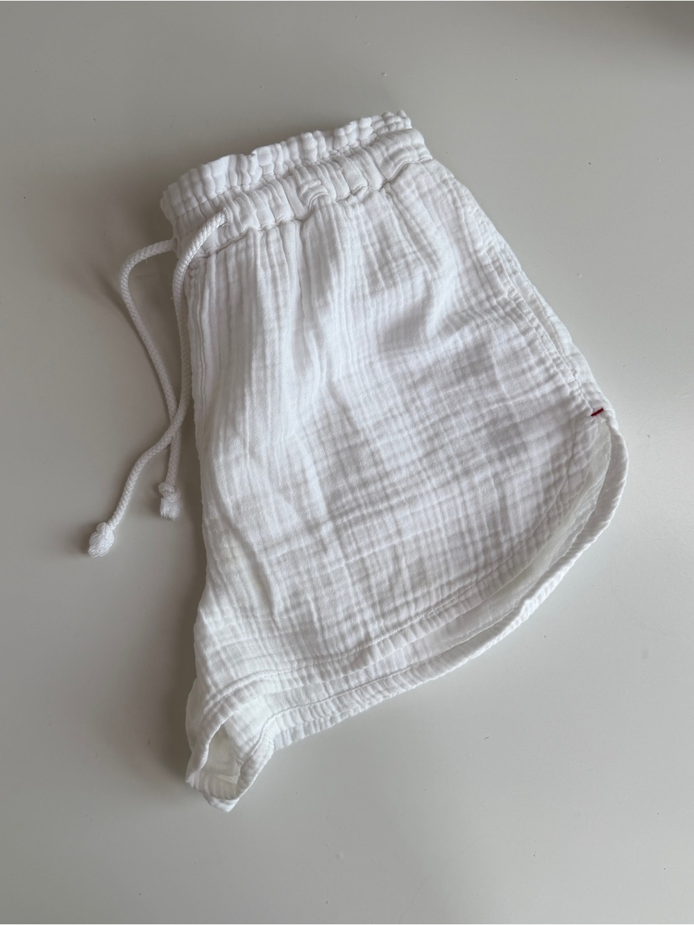 Xirena Starla Cotton Gauze Shorts — White, XS - Picture 4 of 5